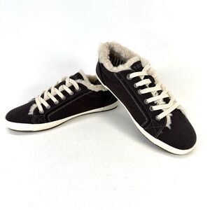 TAOS Starline Sneaker Faux Fur Line Charcoal Gray Women Shoe STN12844 Size 9